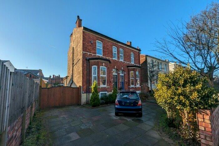 3 Bedroom Property To Rent In Leyland Road, Southport, PR9