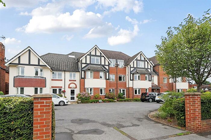 2 Bedroom Retirement Property For Sale In Tudor Lodge, Solihull, B92