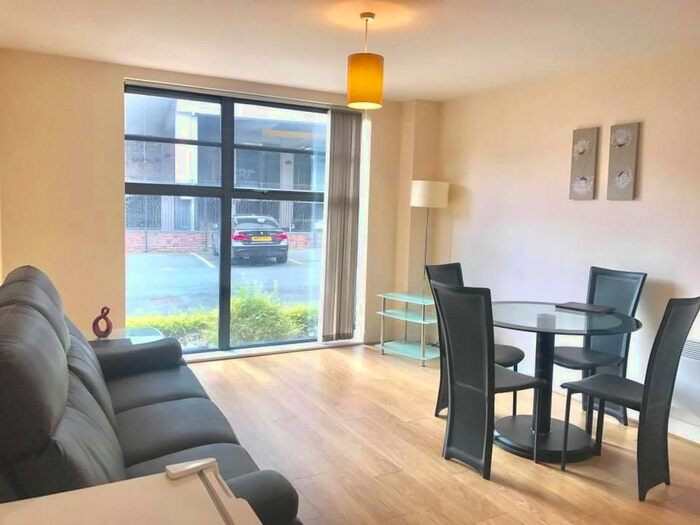 1 Bedroom Flat To Rent In Water Street, Birmingham, B3