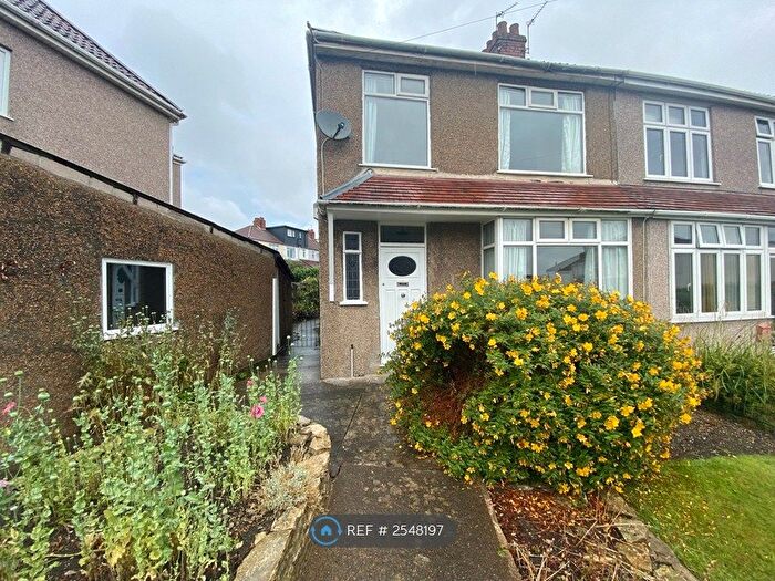 4 Bedroom Semi-Detached House To Rent In Oakley Road, Bristol, BS7