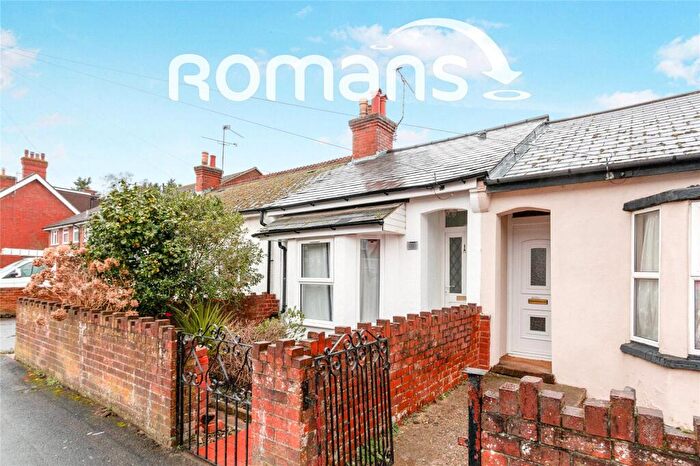 1 Bedroom Bungalow To Rent In Peabody Road, Farnborough, GU14