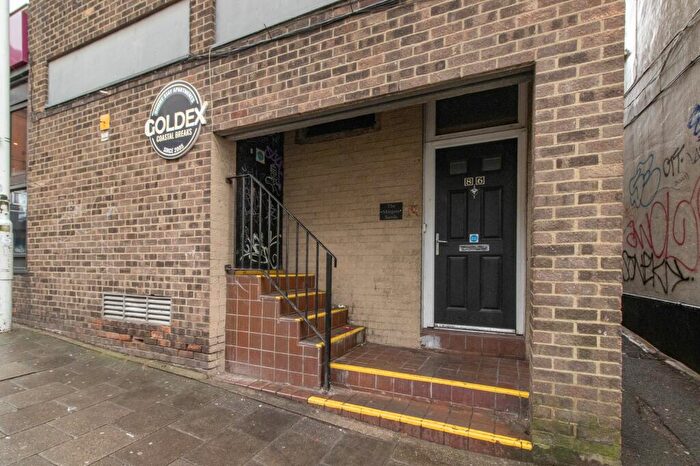 2 Bedroom Flat To Rent In High Street, Margate, CT9