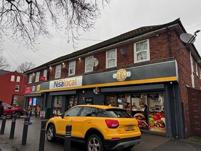 1 Bedroom Flat To Rent In Sale Road, Manchester, M23