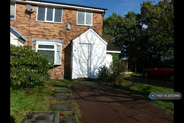 3 Bedroom Semi-Detached House To Rent In Gorsefield Hey, Wilmslow, SK9