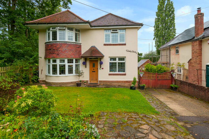 4 Bedroom House To Rent In Whartons Lane, Ashurst, SO40