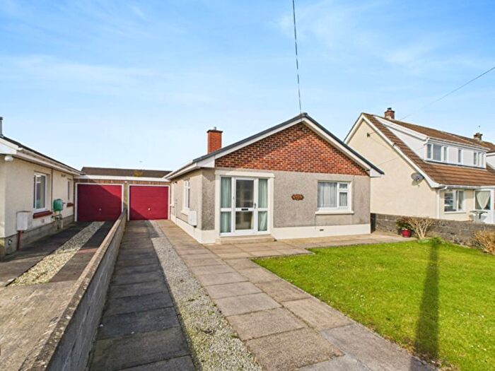 3 Bedroom Detached Bungalow For Sale In Station Road, St. Clears, SA33