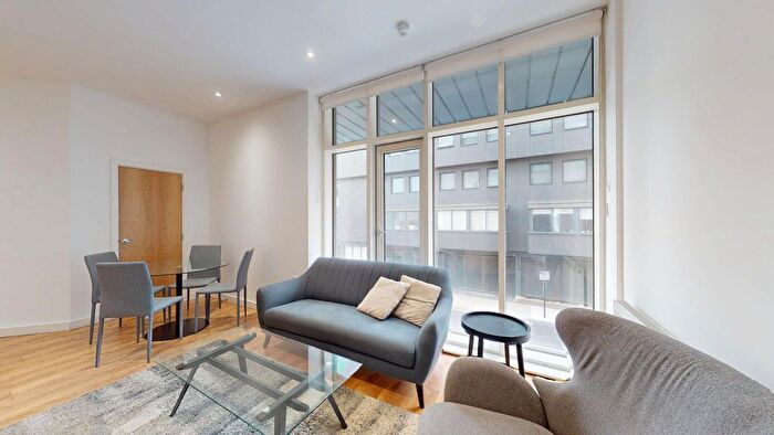 2 Bedroom Flat To Rent In Headstone Road, Harrow, HA1