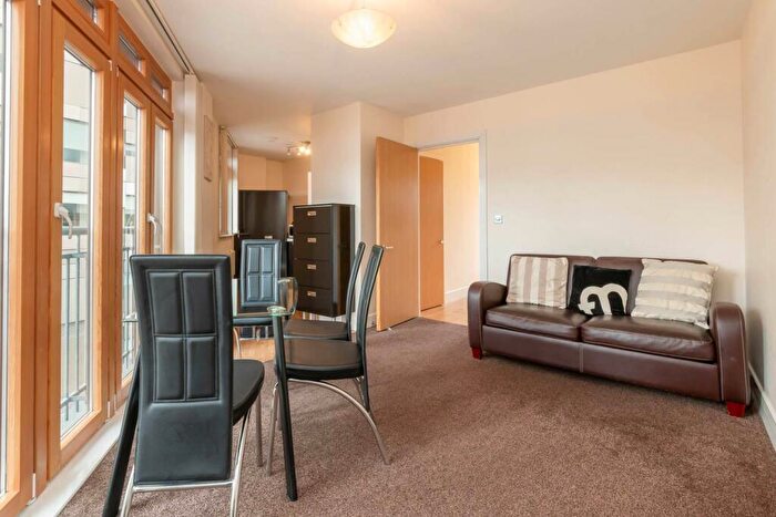 1 Bedroom Apartment To Rent In Postbox, Upper Marshall Street, B1