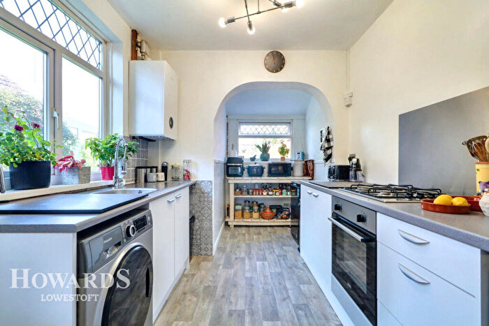 2 Bedroom Semi-Detached House For Sale In Long Road, Lowestoft, NR33