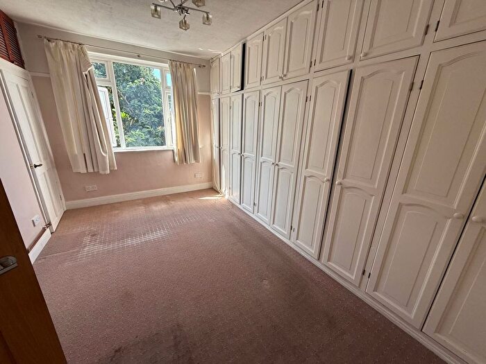 3 Bedroom Semi-Detached House To Rent In Chatsworth Crescent, Hounslow, TW3