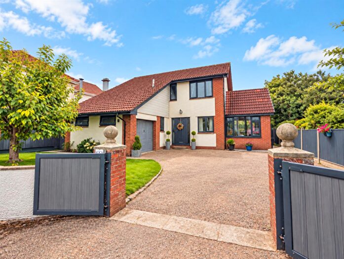 4 Bedroom Detached House For Sale In Park Road, Berry Hill, Coleford, GL16