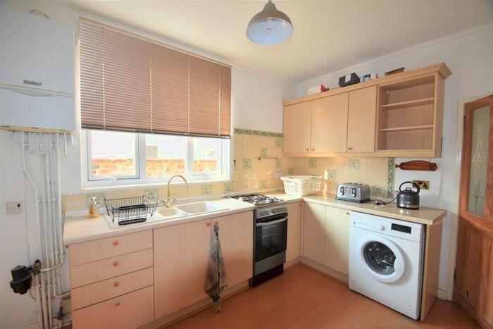 3 Bedroom Terraced House To Rent In Montgomerie Road, Southsea, PO5