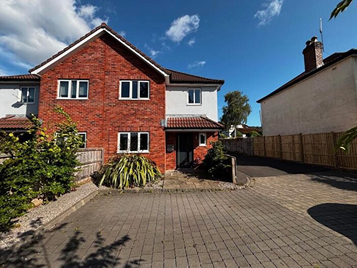 4 Bedroom Semi-Detached House To Rent In West Town Road, Backwell, BS48