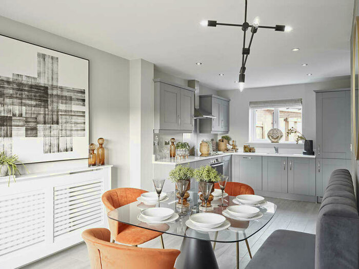 5 Bedroom Detached House For Sale In Kidmore End Road, Emmer Green, Reading, RG4