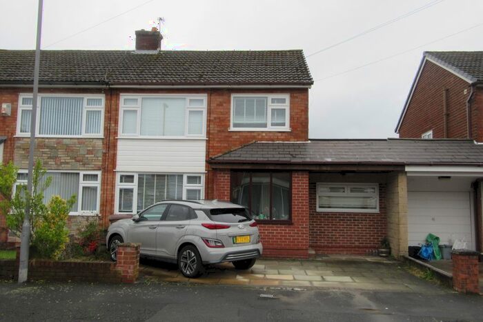 4 Bedroom Semi-Detached House To Rent In Mossdale Drive, Rainhill, Prescot, L35