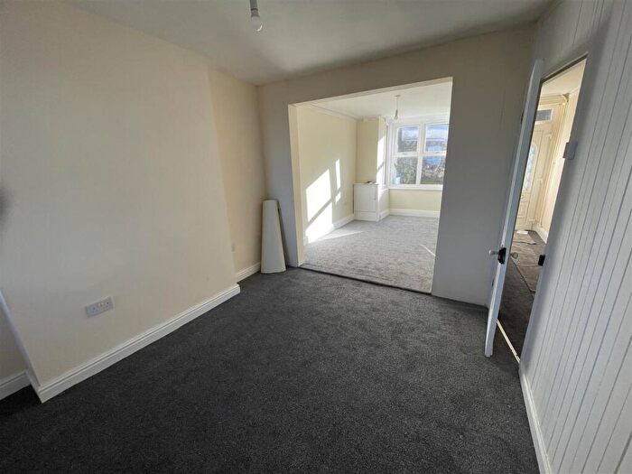 2 Bedroom House For Sale In Llysfaen Road, Old Colwyn, LL29