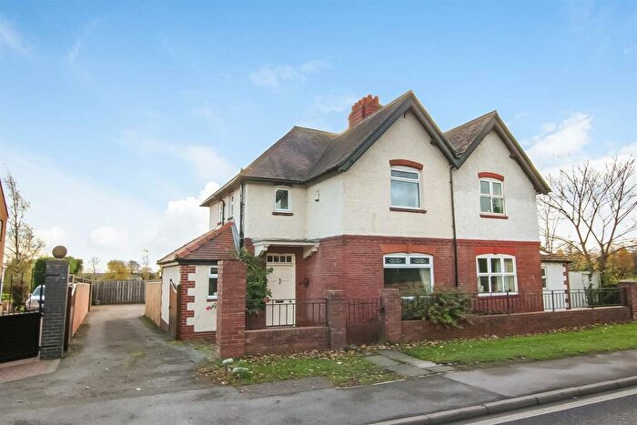 3 Bedroom Semi-Detached House For Sale In Bridge Road, DL3