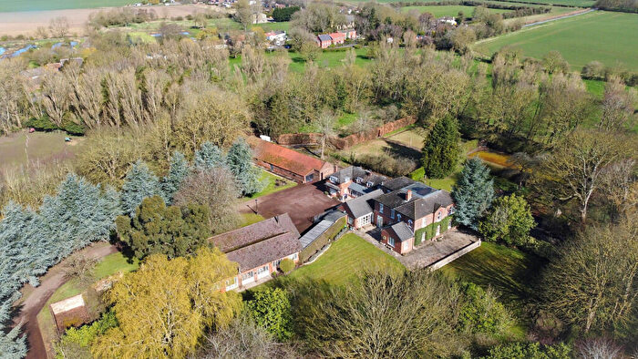 6 Bedroom Manor House For Sale In North Cotes, Grimsby, DN36