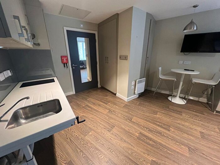 1 Bedroom Property To Rent In Pandon Bank, Newcastle Upon Tyne, NE1