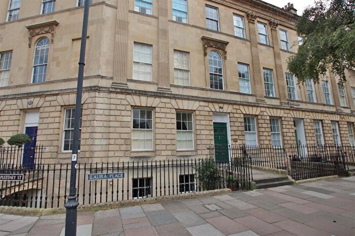 1 Bedroom Flat To Rent In Laura Place, Bath, BA2