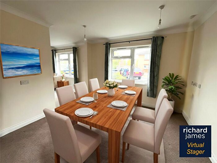 2 Bedroom Apartment For Sale In Stanton Lodge, Kingsdown Road, South Marston, SN3