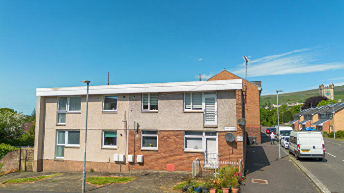 3 Bedroom Flat For Sale In Park Lane, Kilsyth, G65