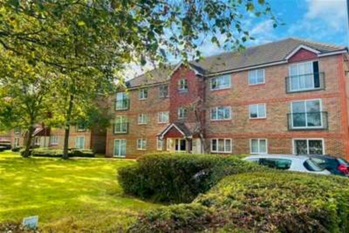 1 Bedroom Flat To Rent In Maidenbower, RH10