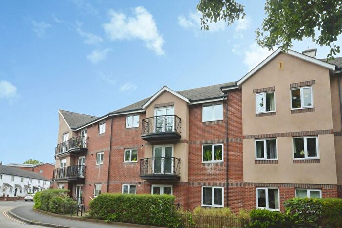 2 Bedroom Apartment For Sale In Isca Road, Exeter, Devon, EX2