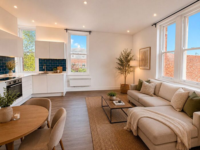2 Bedroom Flat To Rent In Mary Street, Cheadle, SK8