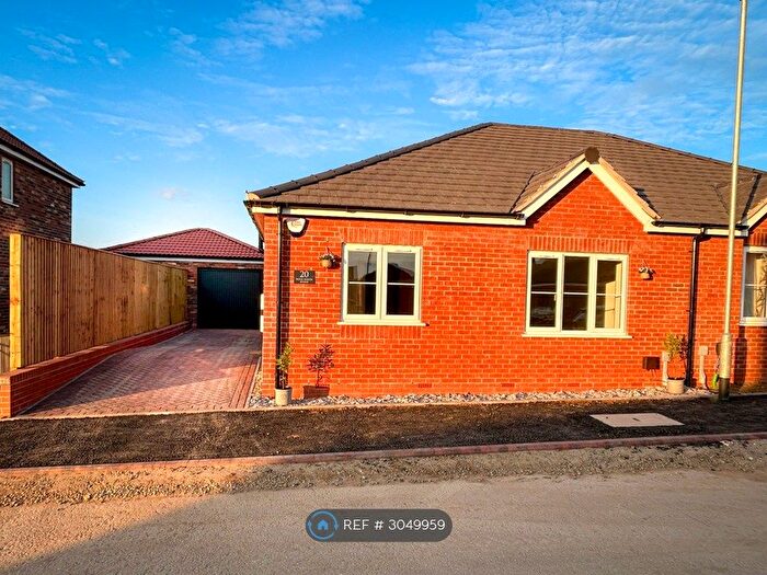 2 Bedroom Semi-detached House To Rent In House Martin Avenue, Waltham, Grimsby, DN37
