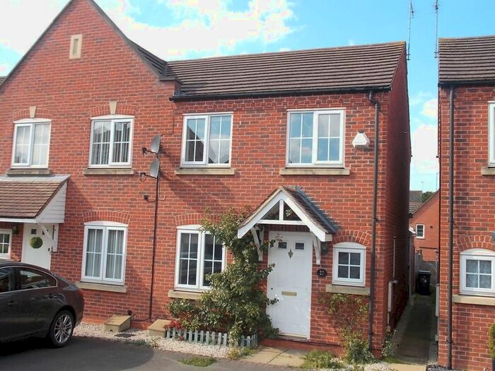 3 Bedroom Terraced House To Rent In Dunnock Lane, Grange Park, Northampton, NN4