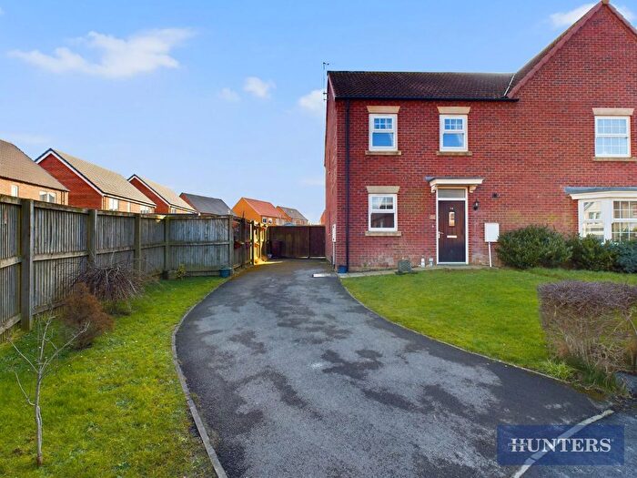 2 Bedroom Semi-Detached House For Sale In Mill Meadows Lane, Filey, YO14