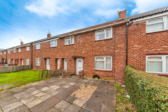 3 Bedroom Terraced House For Sale In Bailey Road, Newark, NG24