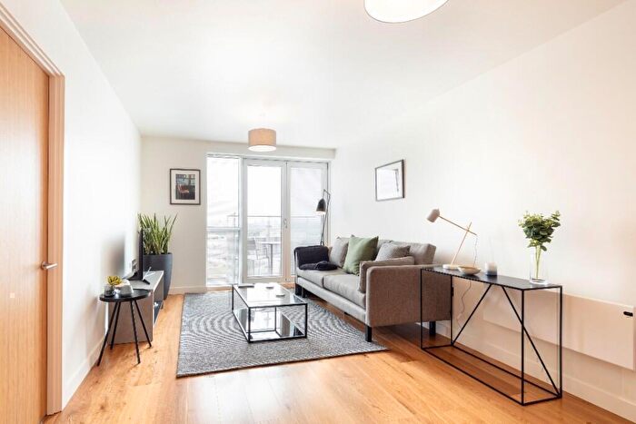 2 Bedroom Apartment To Rent In Stanley Street, Manchester, Greater Manchester, M3