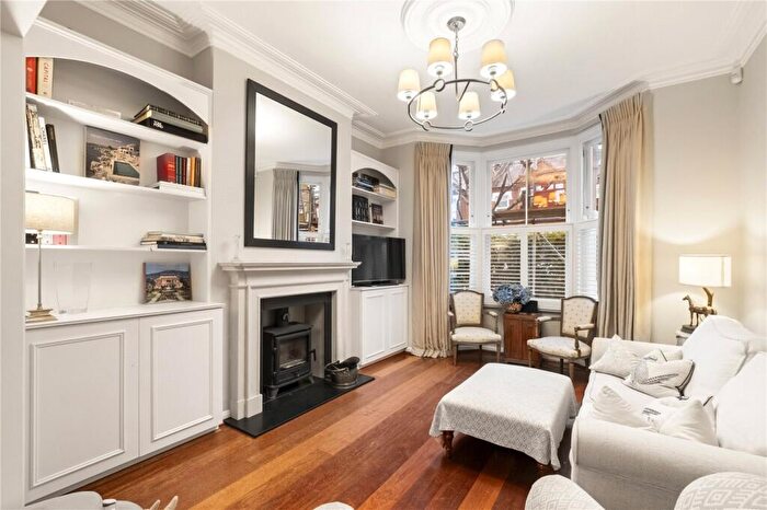 3 Bedroom Terraced House To Rent In Lysias Road, London, SW12