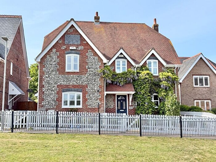 2 Bedroom Semi-Detached House For Sale In Lime Kiln Road, Lytchett Matravers, BH16