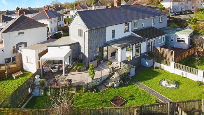 4 Bedroom Semi-Detached House For Sale In Ty Fry Gardens, Rumney, Cardiff, CF3