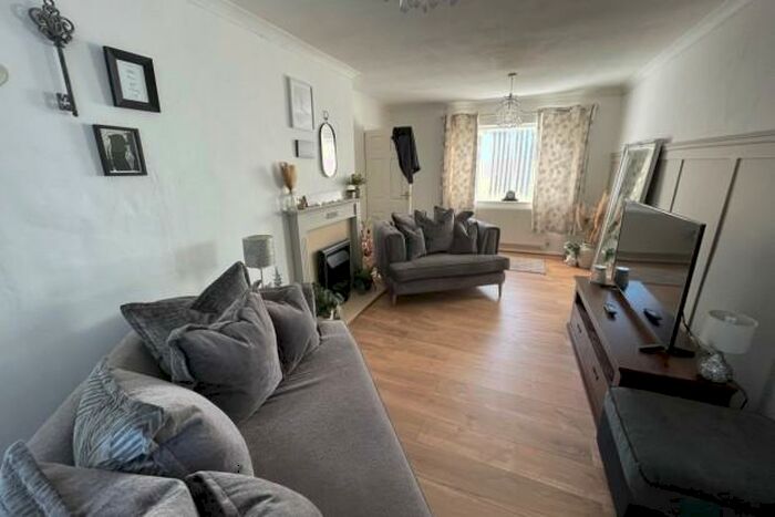 2 Bedroom Terraced House To Rent In Ifracombe Crescent Cardiff, CF3