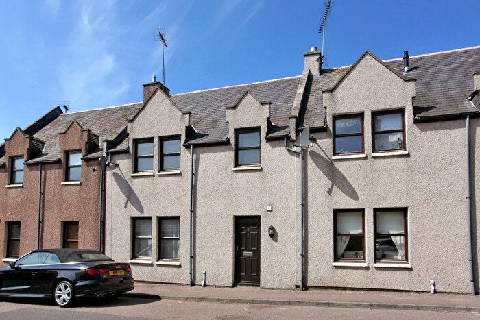 3 Bedroom Terraced House To Rent In Colsea Square, Cove Bay, Aberdeen, AB12