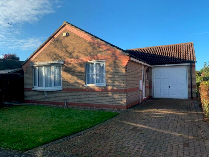 2 Bedroom Detached Bungalow To Rent In Sandringham Gardens, Fishtoft, PE21