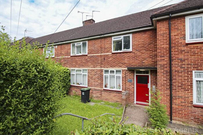 1 Bedroom Flat To Rent In Muirfield Road, South Oxhey, WD19