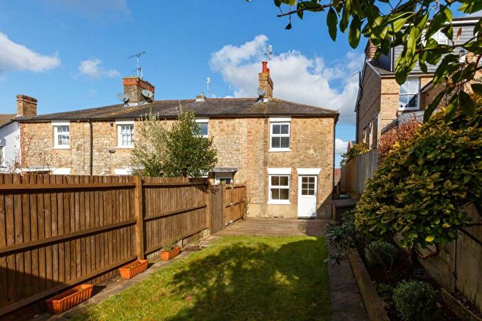 2 Bedroom Cottage To Rent In Quakers Hall Lane, Sevenoaks, TN13
