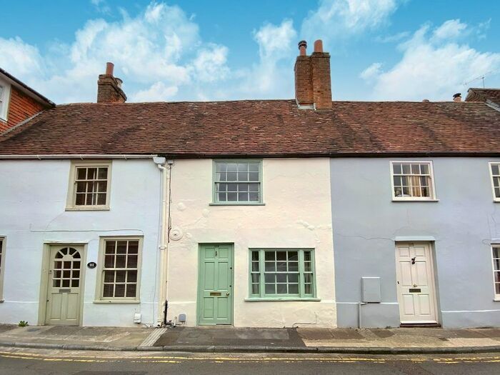 2 Bedroom Terraced House To Rent In Dolphin Street, Salisbury, SP1