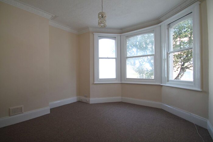 2 Bedroom Flat To Rent In Eaton Place, Brighton, BN2