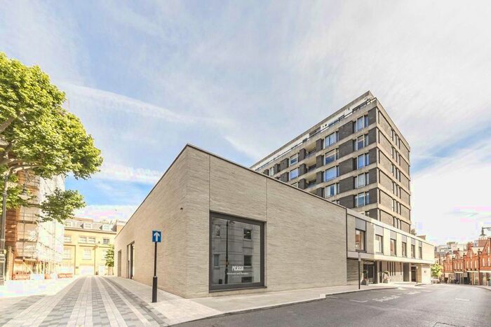 2 Bedroom Flat To Rent In Bourdon Street, London, W1K