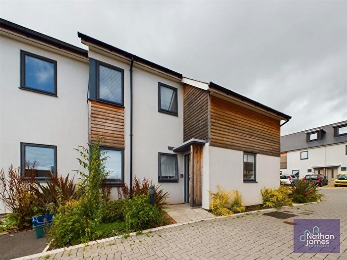 1 Bedroom Flat For Sale In White Hart Mews, Caldicot, NP26