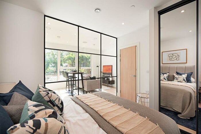 1 Bedroom Flat To Rent In Virginia House, Walton Street, Aylesbury, HP21