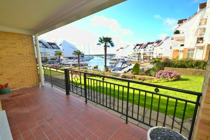 2 Bedroom Flat To Rent In Hamworthy, BH15