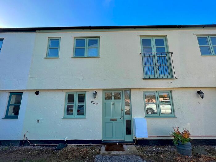 2 Bedroom Property To Rent In High Street, Porlock, Minehead, TA24