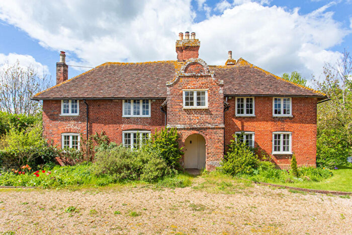 5 Bedroom Detached House For Sale In Church Road, Oare, Faversham, ME13